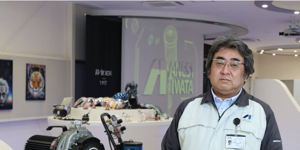Masaru Tsuchiya, Mitglied der Vakuum-Entwicklungsgruppe